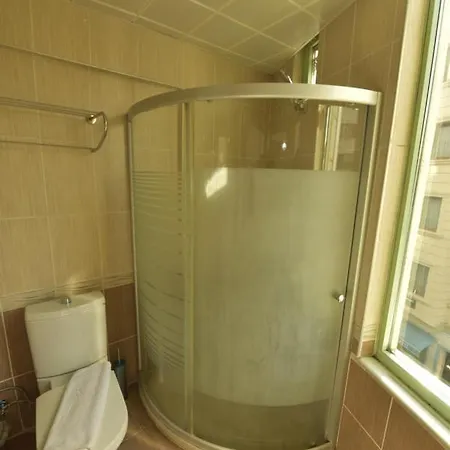 فندق ذا لوكس اسطنبول