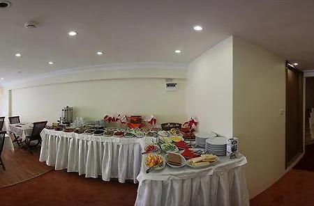 فندق ذا لوكس اسطنبول