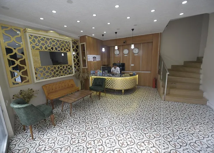 Omega Luxx イスタンブール