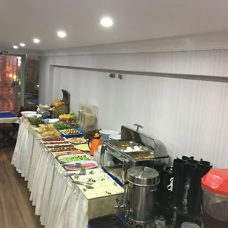 Hotell Omega Luxx 3*