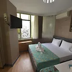 Omega Luxx 3* Isztambul