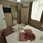 Omega Luxx 3* Isztambul