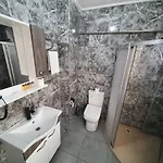 Omega Luxx Szálloda 3*