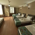 Szálloda Omega Luxx 3*