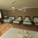 Omega Luxx Szálloda