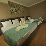 Szálloda Omega Luxx 3*